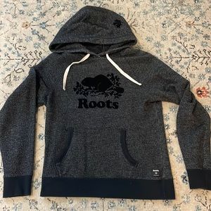 Roots pullover